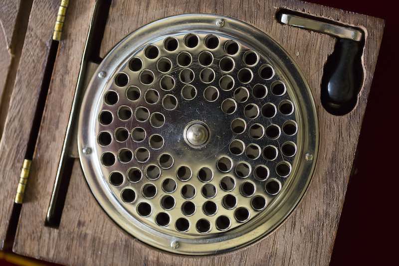 Cast From the Past: Early C. F. Orvis Fly Reel - Moldy Chum