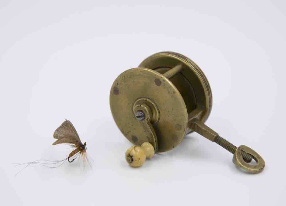 Cast From The Past: Early Irish Spike Reel from the 1860s - Moldy Chum